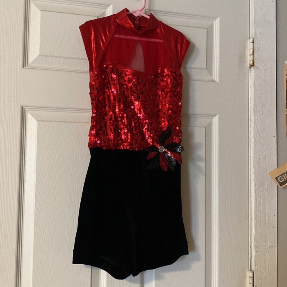 Cute dance costume
